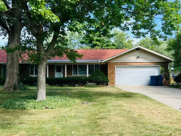 124 Taylor St, Dwight, IL 60420