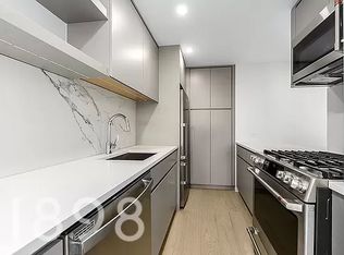 561 Amsterdam Ave #5A, New York, NY 10024