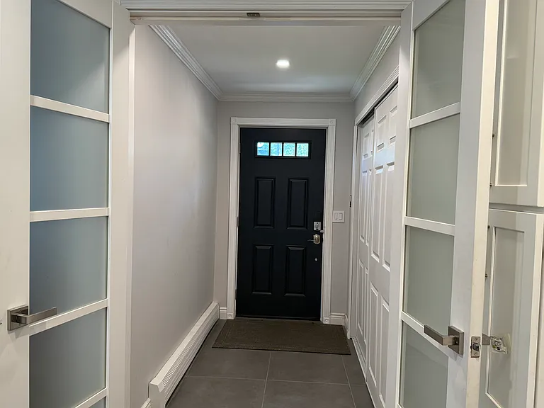 121 Newcomb Rd — Photo 3