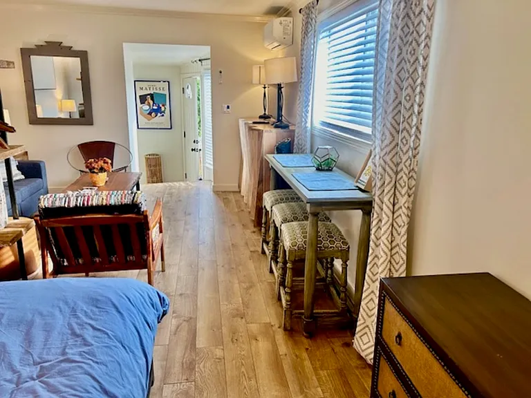 2458 Santa Ana Ave #B — Photo 9
