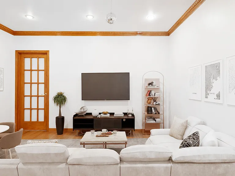 1590 York Ave #3A — Photo 2