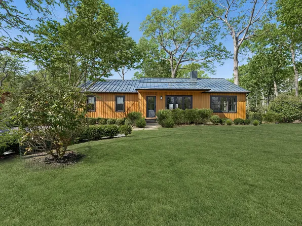 31 Noyac Harbor Rd, Sag Harbor, NY 11963