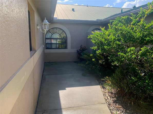 1095 San Cristobal Ave