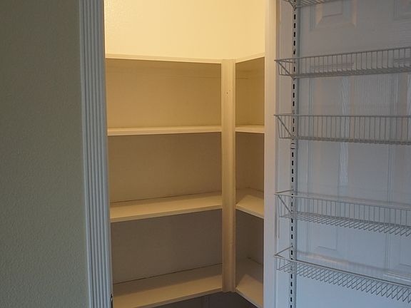 Kitchen Pantry 