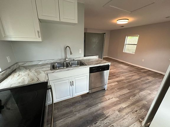 2nd image of 701 Tropic St #A