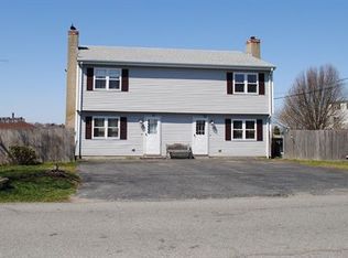 20 Honeyman Ave, Middletown, RI 02842