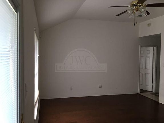 4th image of 3408 Saul Dr