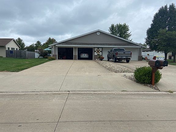 2nd image of 1612 Lynnwood Dr