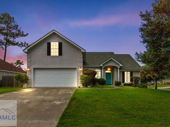 259 Blue Lake St, Richmond Hill, GA 31324