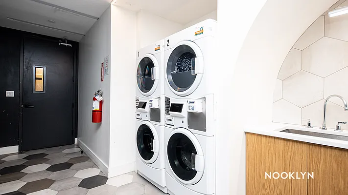 Rented by Nooklyn NYC LLC | media 25