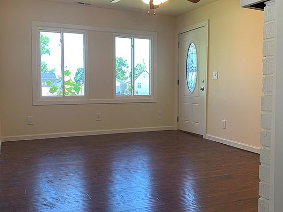 4th image of 1024 Wildemire Ave