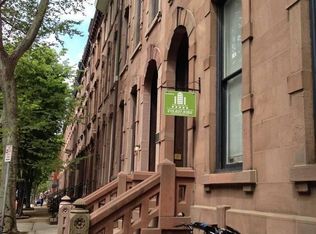 2017 Spruce St APT 3M, Philadelphia, PA 19103