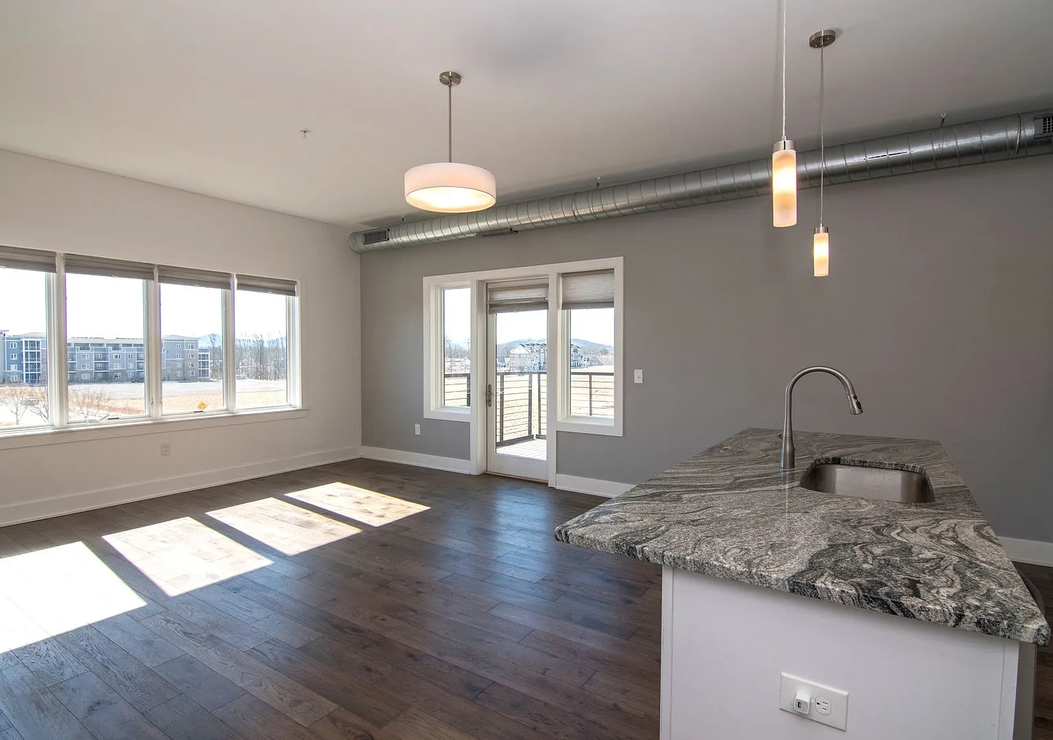 Old Trail Heights Apartments — Photo 4