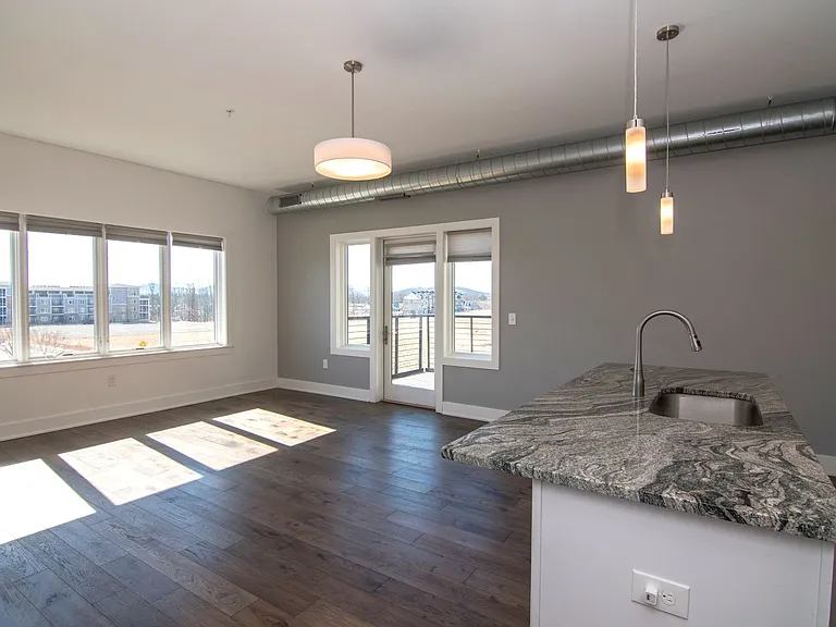 Old Trail Heights Apartments — Photo 13