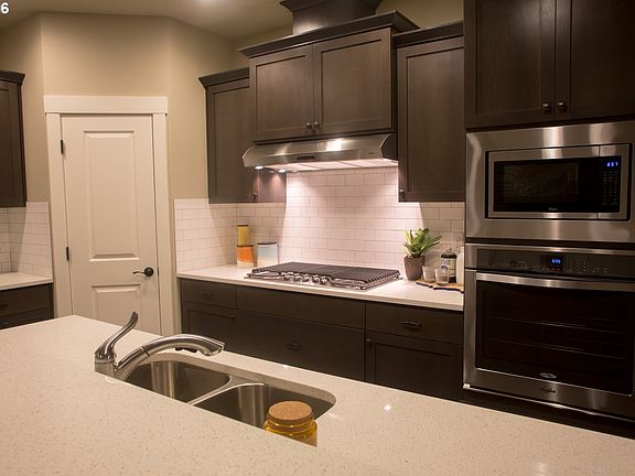 3rd image of 11206 NE 133rd Pl