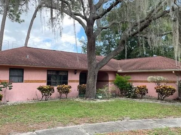 505 VILLAGE OAK DRIVE, TARPON SPRINGS, FL 34689