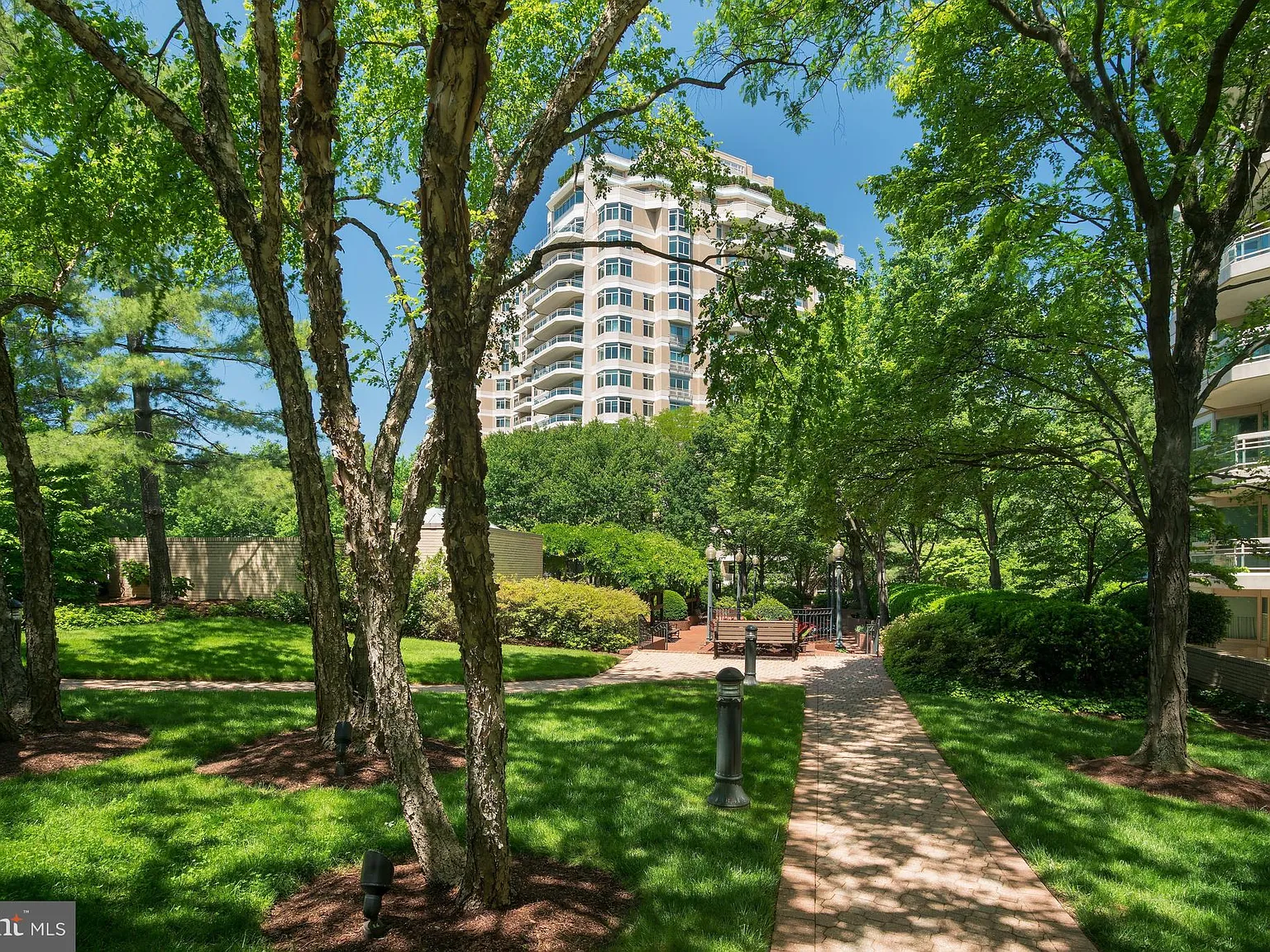 5610 Wisconsin Ave — Photo 1