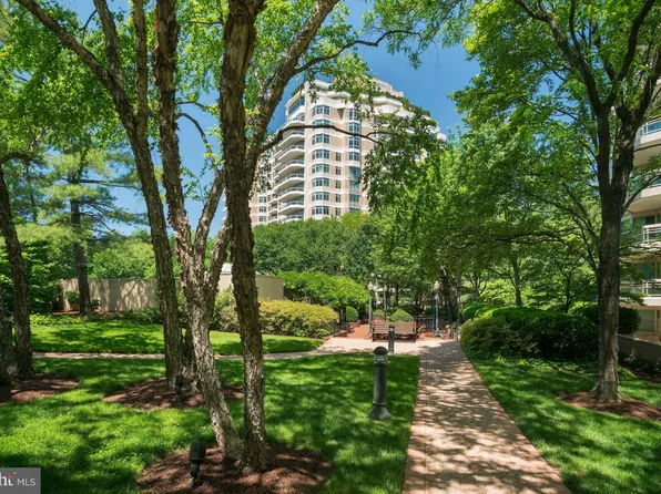 5610 Wisconsin Ave APT 109, Chevy Chase, MD 20815
