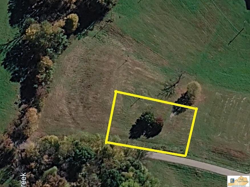 1st image of 921 Cedar Hill Rd