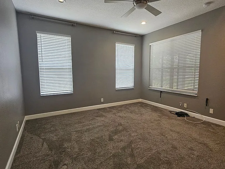 413 Victoria Hills Dr — Photo 15
