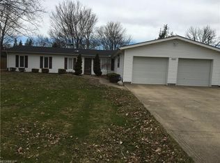 4045 Laurel Rd, Brunswick, OH 44212