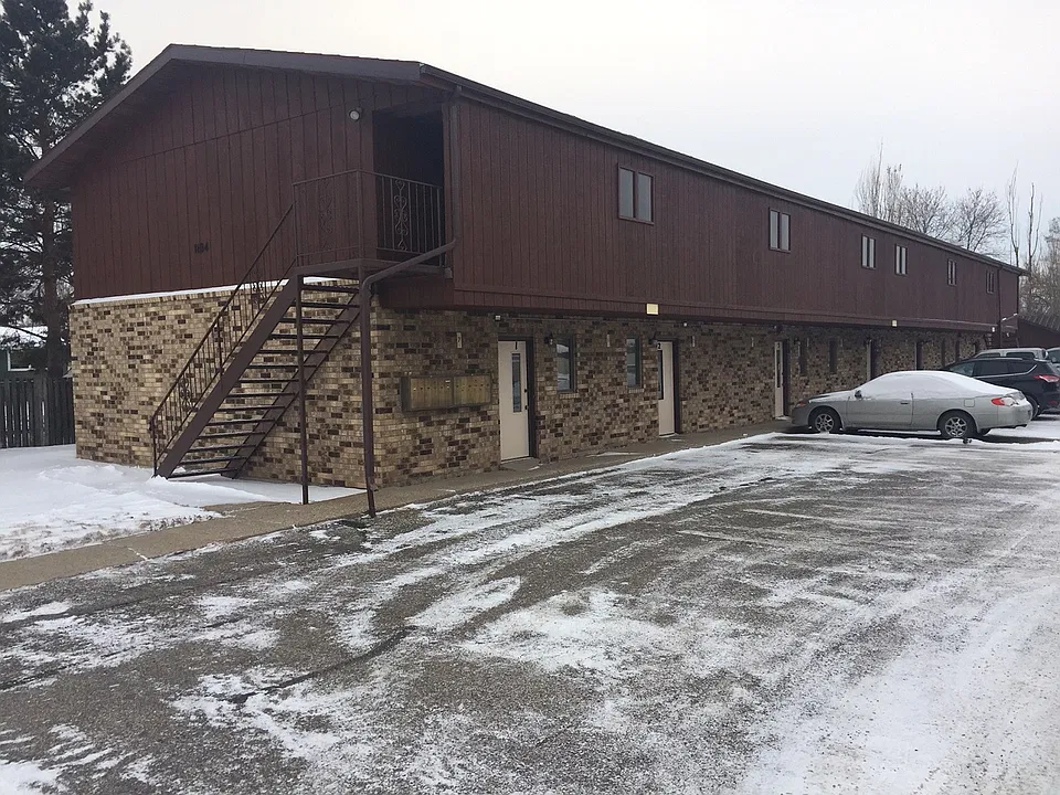 Building Photo 4