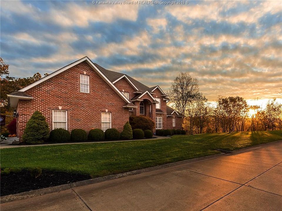1st image of 446 Olde Orchard Dr
