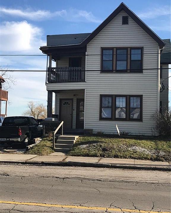 1st image of 2525 Broadway St