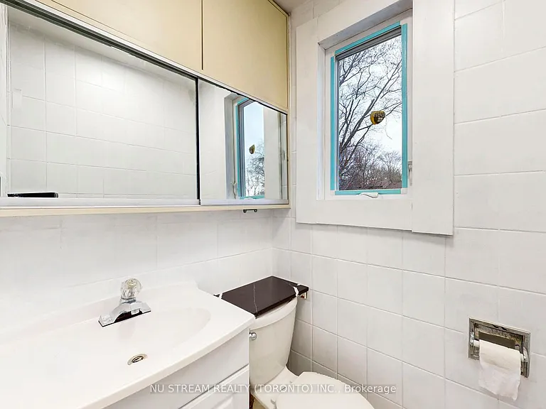 393 Jones Ave #UPPER — Photo 5