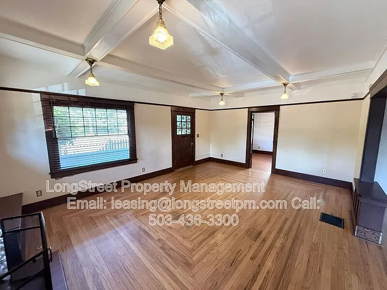 2320 State St — Photo 5