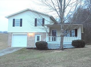 928 Davis Chapel Rd, La Follette, TN 37766