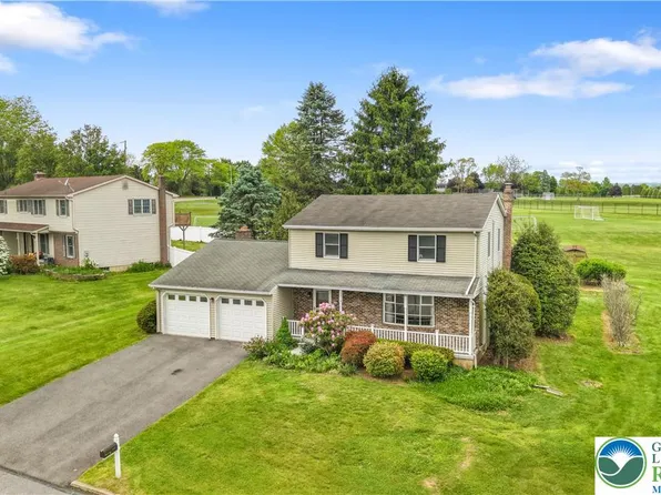 2213 High Point Ct, Easton, PA 18045