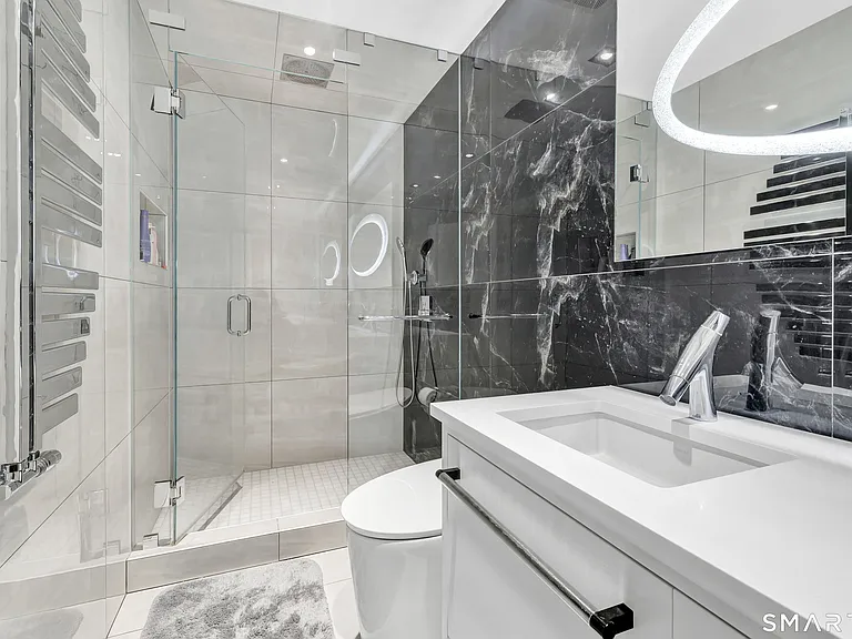 73 Harbor Dr #412 — Photo 31