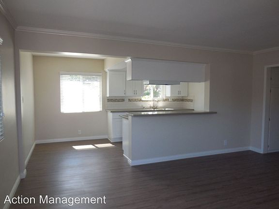 2nd image of 777 Loma Ave APT 07