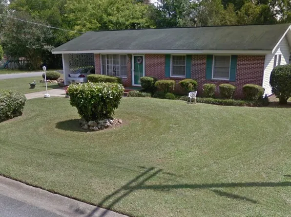 401 Sarah Dr, Warner Robins, GA 31093