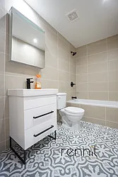 Rented by Rennit Inc.