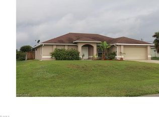 1833 Tomaso Ave, Lehigh Acres, FL 33972