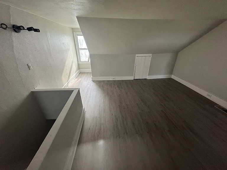 1237 Butler St #2 — Photo 4