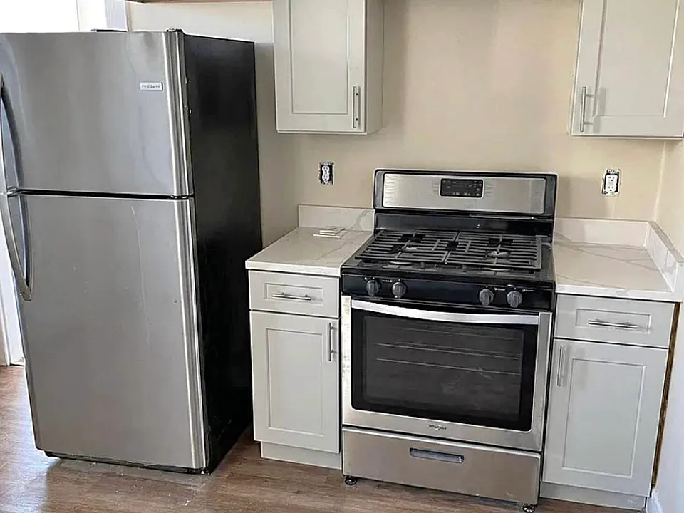 9 Rogers Ave #1