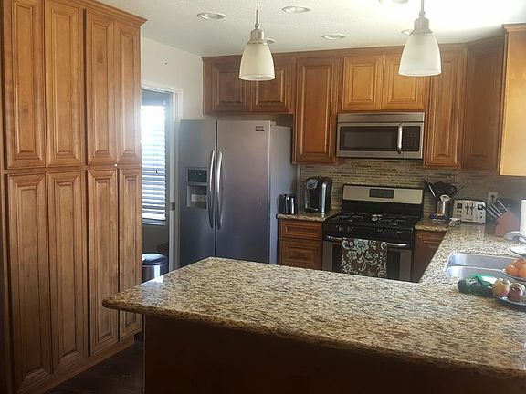 2nd image of 1342 Shelby Dr