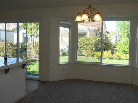 2nd image of 321 Colonial Way