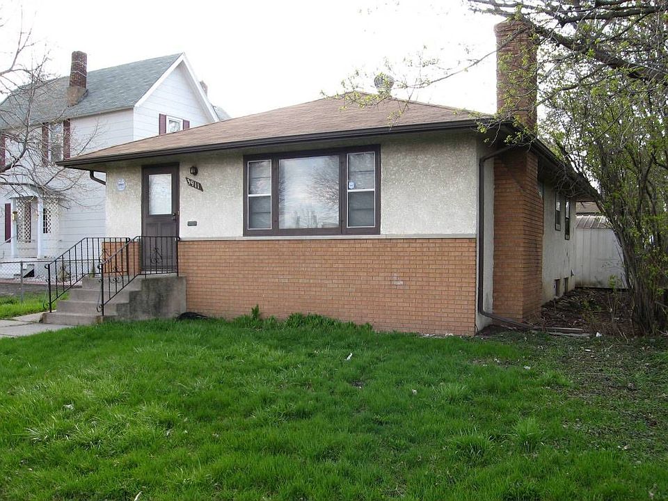 Front View of Home