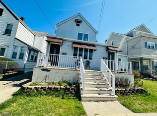 448-450 Chestnut St, Kearny, NJ 07032