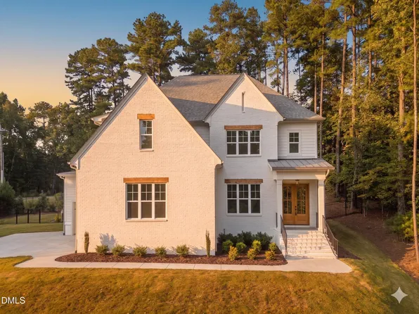 2105 Gentry Dr, Wake Forest, NC 27587
