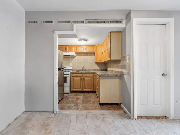 2801 Gunther Avenue image 10 of 20