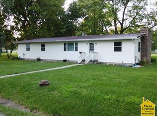 113 E Dover St, Appleton City, MO 64724
