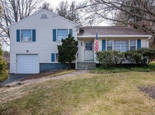 5 Walker Dr, Simsbury, CT 06070