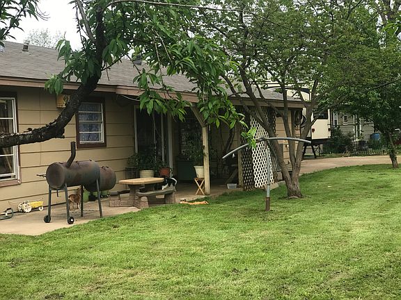 5th image of 362 Hillcroft Dr
