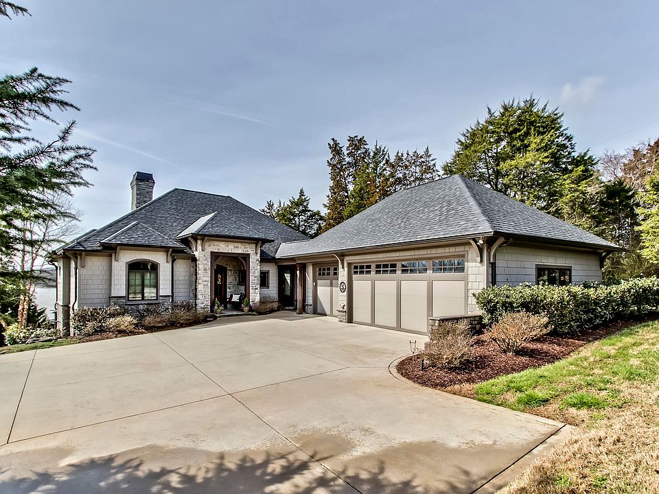 1st image of 1033 Stonebury Way
