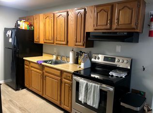 67 Ash St APT 1, Saratoga Springs, NY 12866
